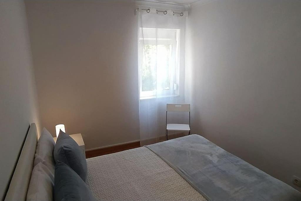 Lisboa/city/sunny Apar/metro/airport/wifi/air Cond Appartement Lissabon